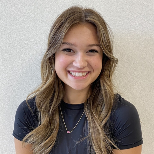 Lauren Lewis head shot
